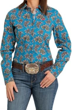Cinch Performance Shirt No Pockets -Equestrian Clothing lds cinch print ls blue front MSW9165033 cinch 21424.1689020640