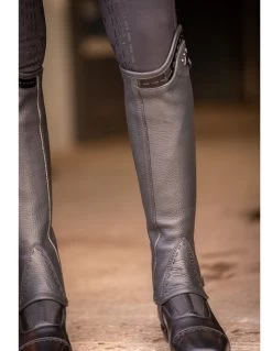 PÉNÉLOPE Pénélope Prisca Half Chaps 12 PÉNÉLOPE Pénélope Prisca Half Chaps -Equestrian Clothing prisca half chaps black front penelope 43555.1691198743