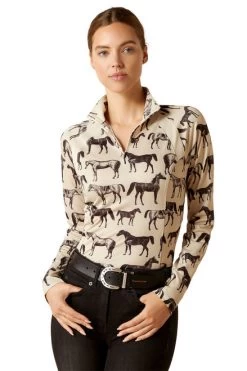 Ariat Sunstopper 2.0 1/4 Zip Baselayer Print -Equestrian Clothing sunstopper 2.0 baselayer sepia.eq front 10046675 ariat 95455.1691196603