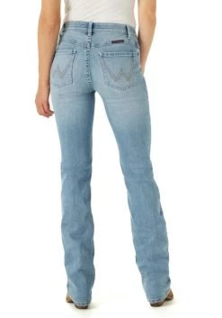 Wrangler Willow Riding Jean Light Wash 7 Wrangler Willow Riding Jean Light Wash -Equestrian Clothing willow mid rise light wash back 112315011 wrangler 43541.1654120028