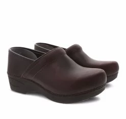 Dansko XP 2.0 Waterproof Clogs -Equestrian Clothing xp 20 waterproof brown pair dansko 63604.1564769162